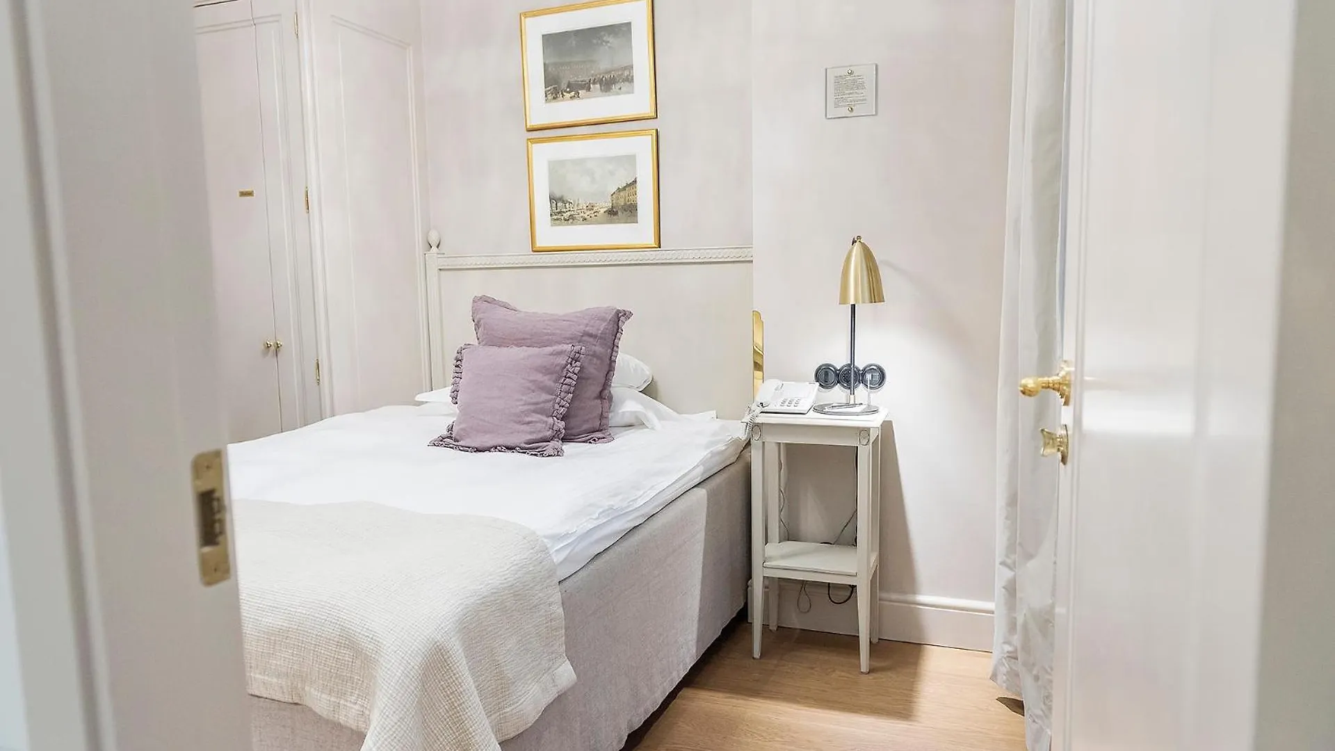****  Hotel Kungstradgarden ستوكهولم السويد
