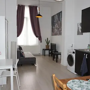 Roosevelt Apartments. Apartamento